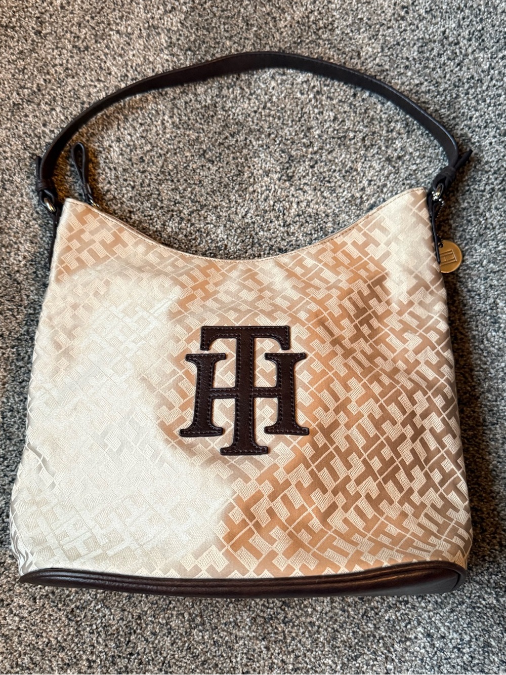 ✨ Vintage Tommy Hilfiger Y2K Monogram Canvas Hobo Shoulder Bag ✨📝
